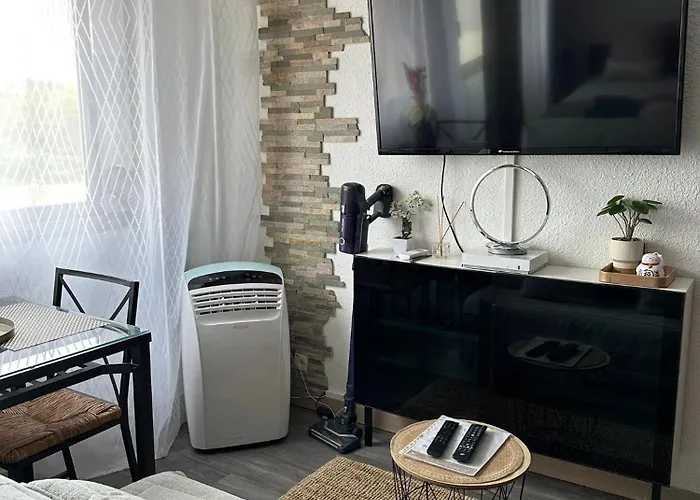 Lägenhet Cet Ete A Cannes, Cosy A 8' De La Croisette *